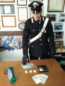 Sequestro di droga e soldi