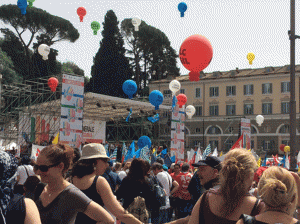 Comizio in piazza del Popolo