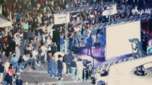 Pomigliano, il comizio del m5s