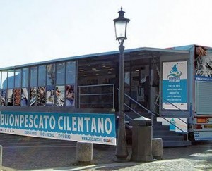 31072015_camion-buonpescato_03