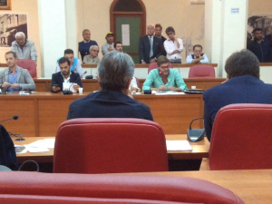 I banchi di maggioranza del Consiglio Comunale di Sant'Anastasia