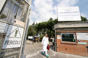 NAPOLI - OSPEDALE COTUGNO - GRAVI CASI DI INFLUENZA A